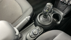 MINI Hatchback 1.5 Cooper Classic Premium 5dr Auto Petrol Hatchback